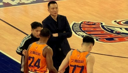 华体会-二辽篮前功勋主力联手轰37+9+6无可挑剔！上海8分惜败3大原因曝光